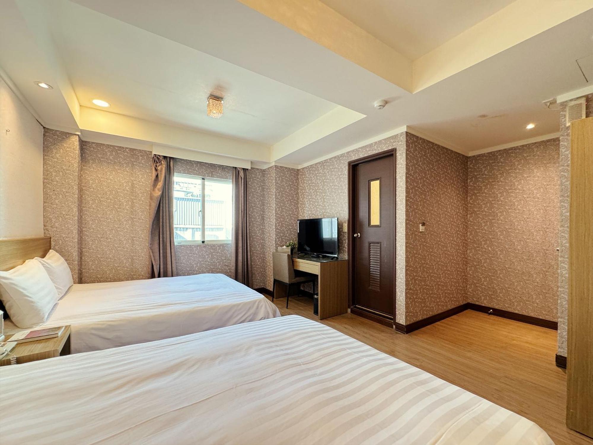 Finders Hotel Hualien Wen Hua Стая снимка