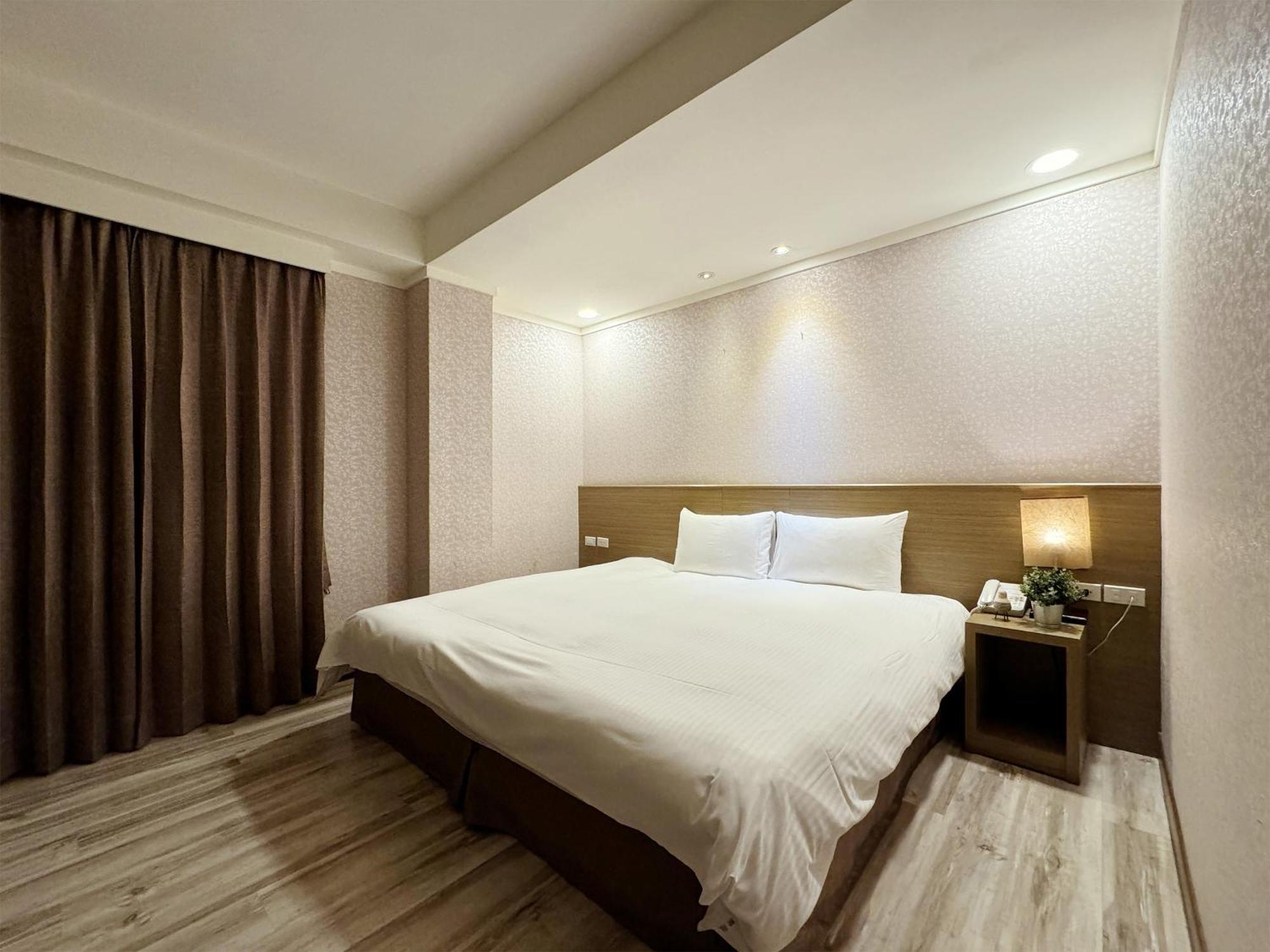 Finders Hotel Hualien Wen Hua Стая снимка