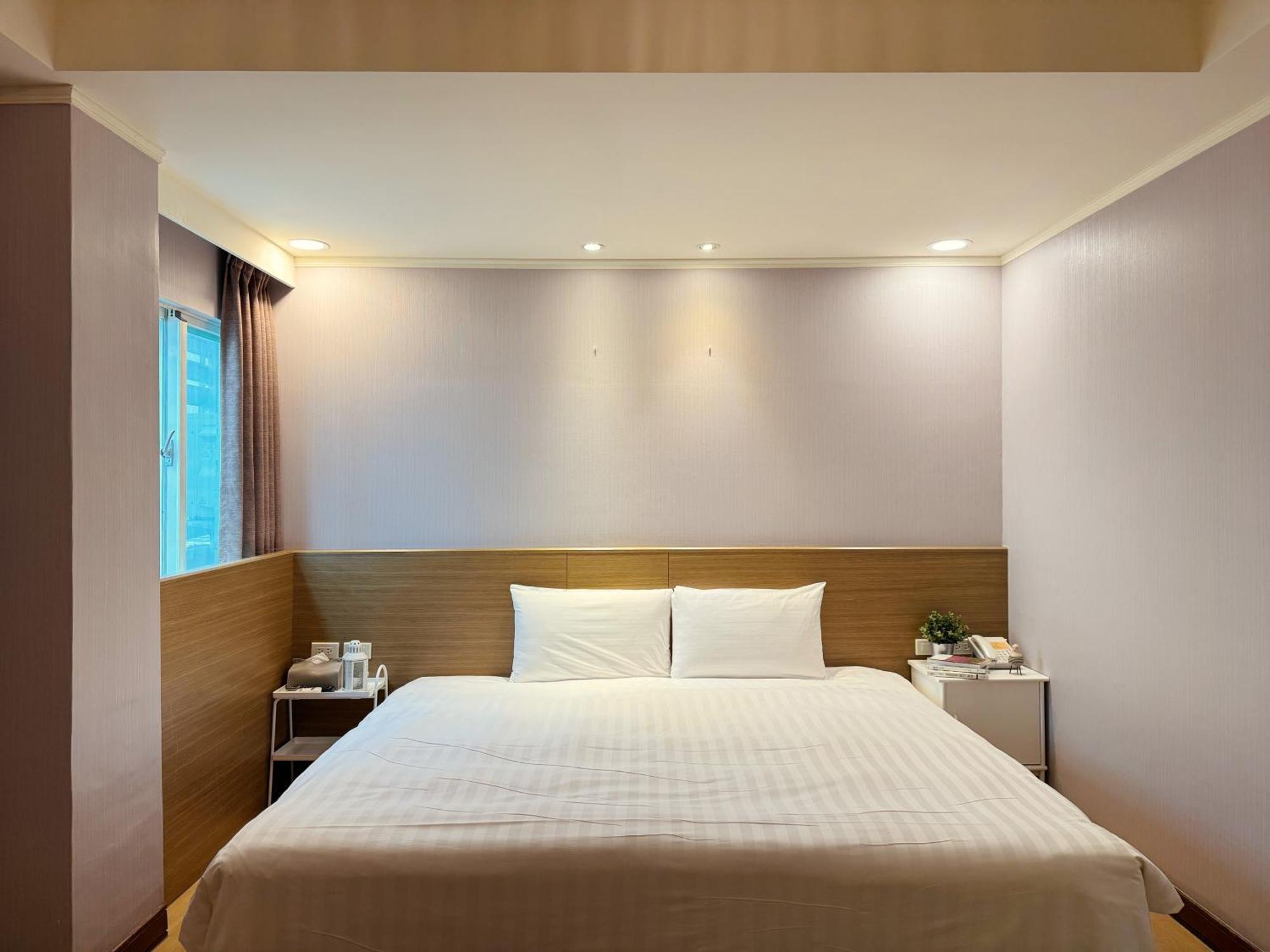 Finders Hotel Hualien Wen Hua Стая снимка