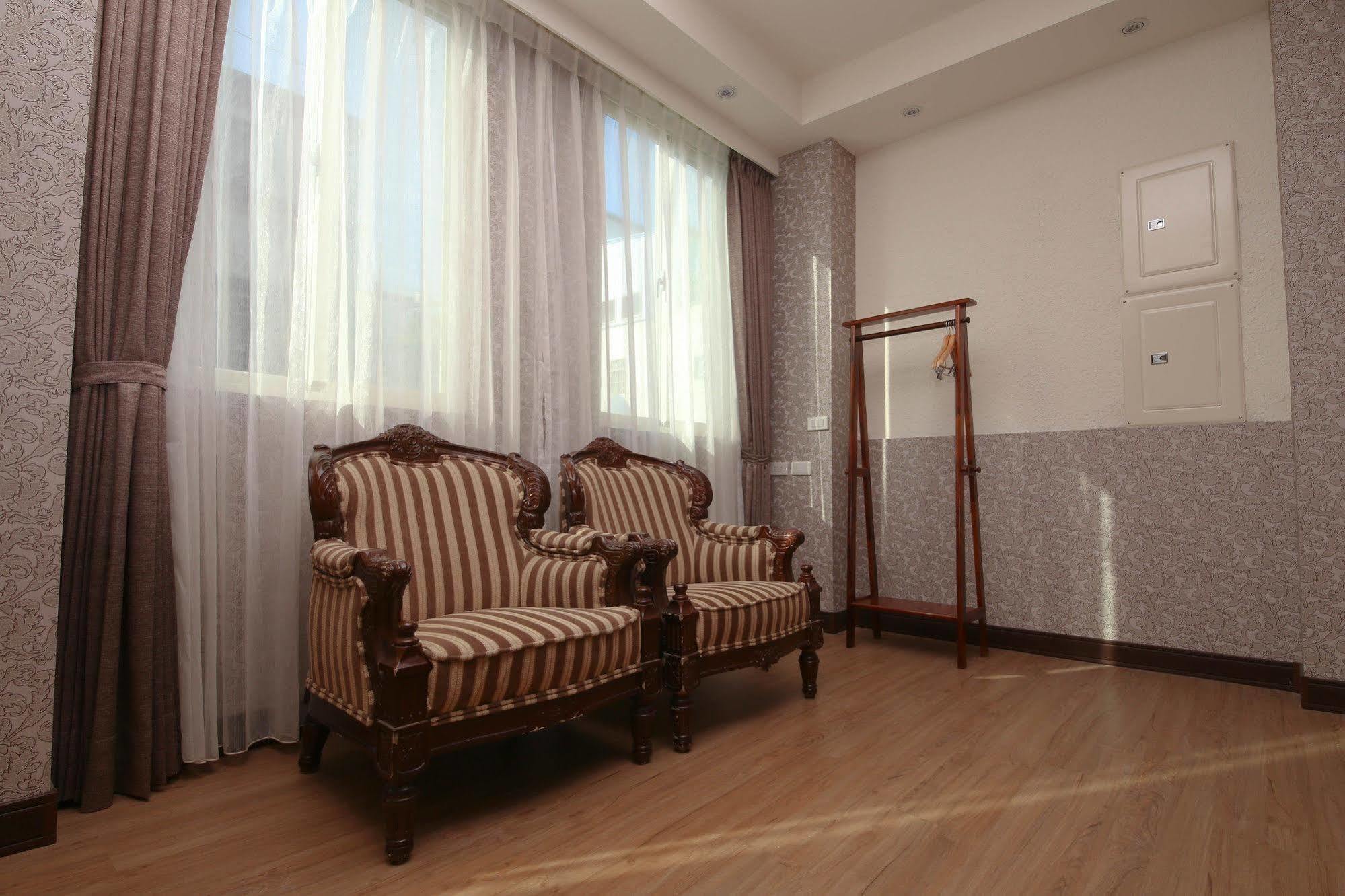 Finders Hotel Hualien Wen Hua Екстериор снимка